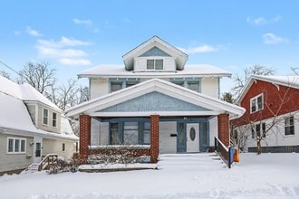 Building Photo - 32 Fuller Ave SE