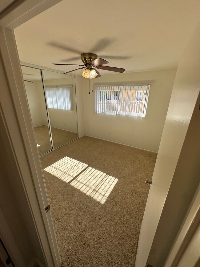 Building Photo - Corby