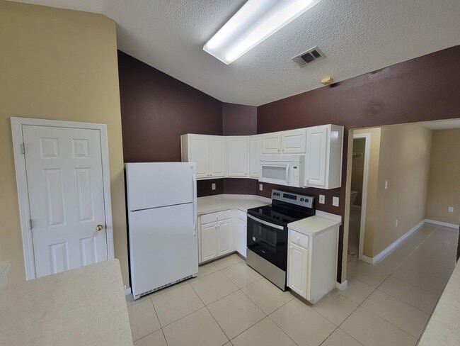 Building Photo - 2158 Punham Ct