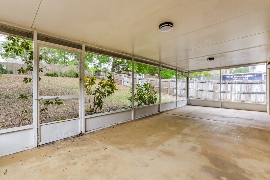 Building Photo - 1266 Sheeler Hills Dr