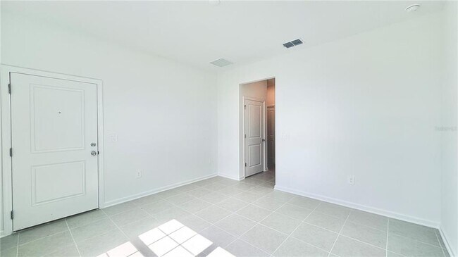 Building Photo - 5177 Green Belt Dr