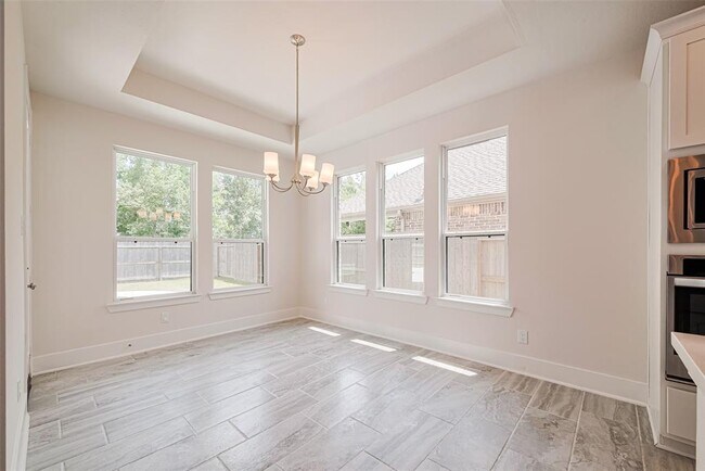Building Photo - 23649 Silver Palm Trl