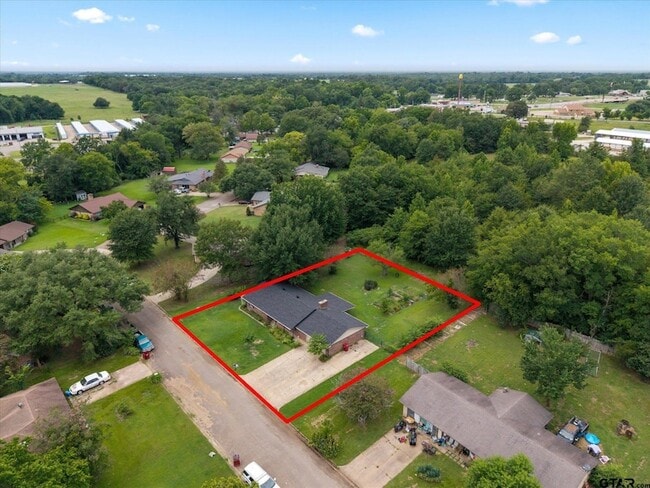 Building Photo - 524 Park Ln