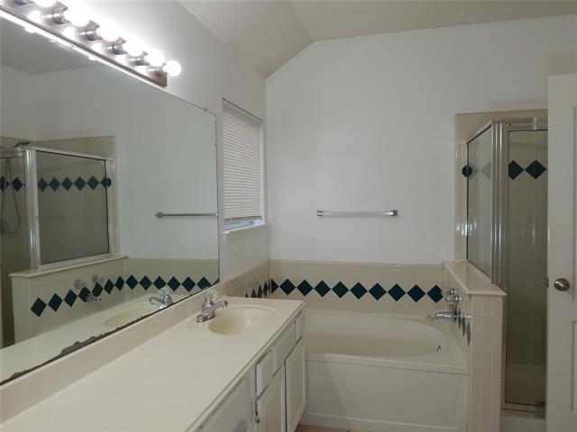 Building Photo - 804 Sansome Dr