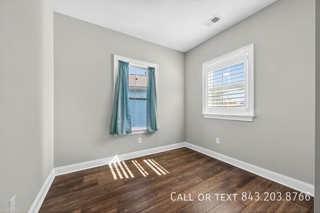 Building Photo - 133 Alder Cir