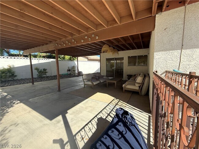 Building Photo - 3611 Rosewood St