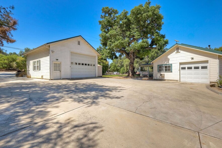 Building Photo - 22242 Little Klondike Rd