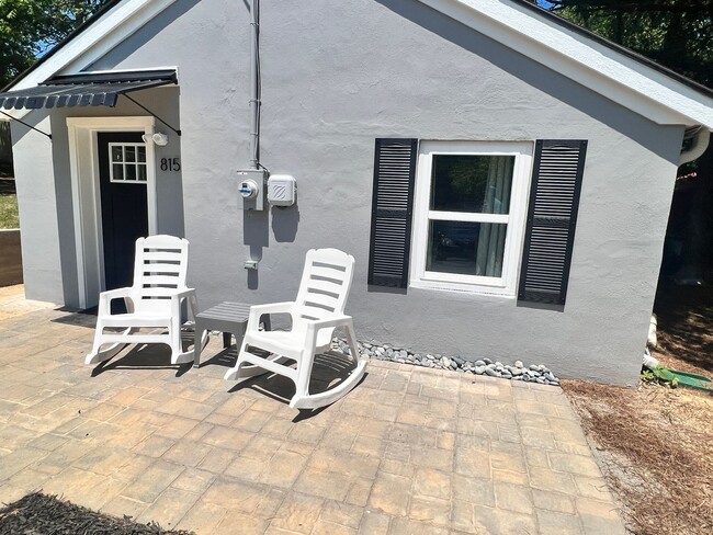 Building Photo - Christiansburg, 2 BR / 1 BA, Available for...