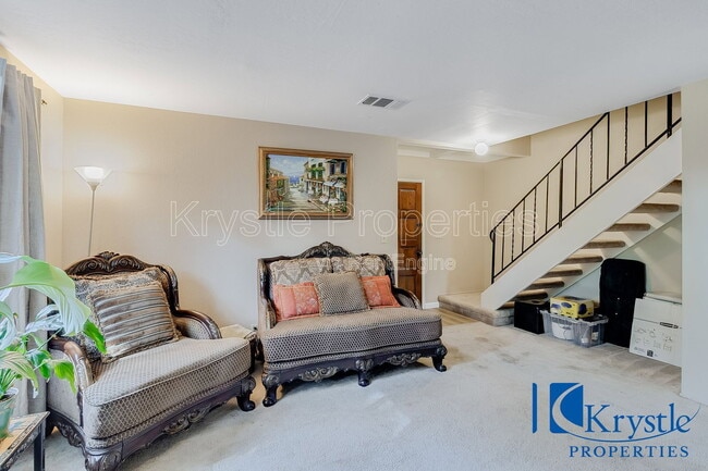 Building Photo - 138 Warwick Dr