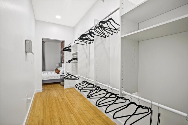 Building Photo - 1111 S Akard St