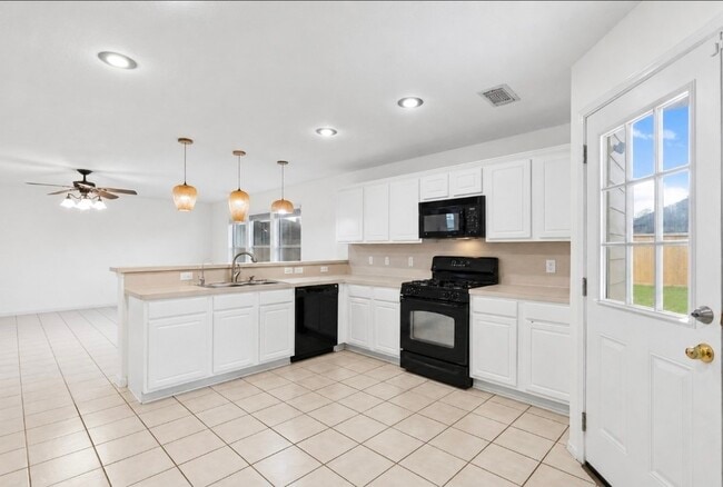 Building Photo - 11430 Moonlight Ridge Dr