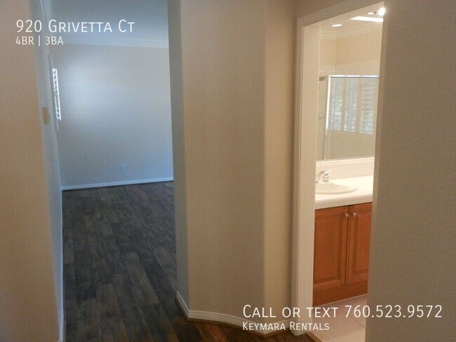 Building Photo - 920 Grivetta Ct