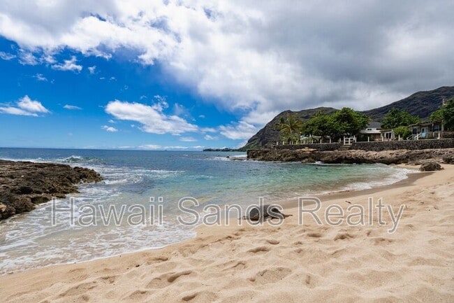 Building Photo - 84-575 Kili Dr 58