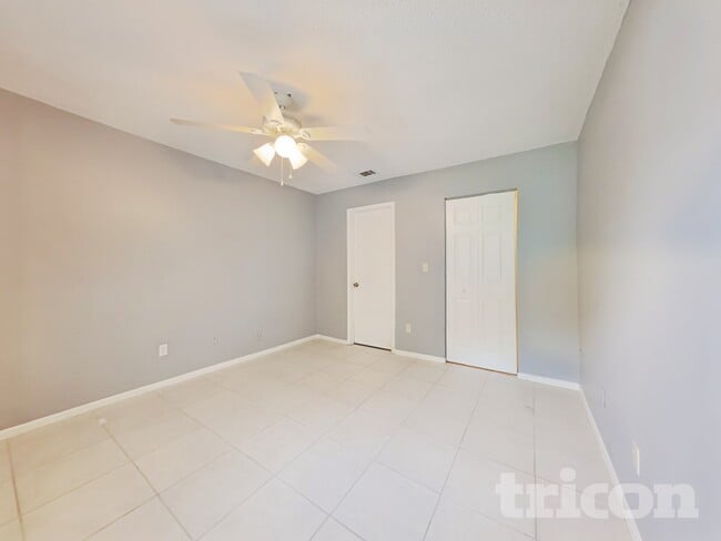 Building Photo - 13920 Citrus Pointe Dr