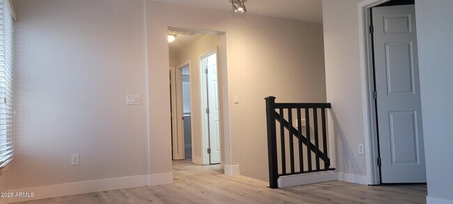 Building Photo - 34811 N 30th Dr