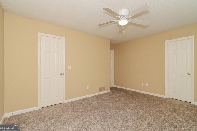 Building Photo - 5380 Muirwood Pl