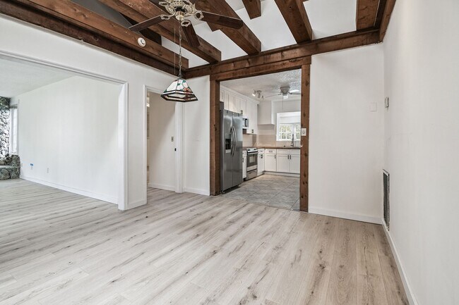 Building Photo - Beautiful Home on Davis Island