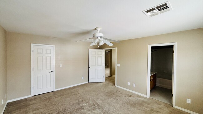 Building Photo - 7308 Laburnum St