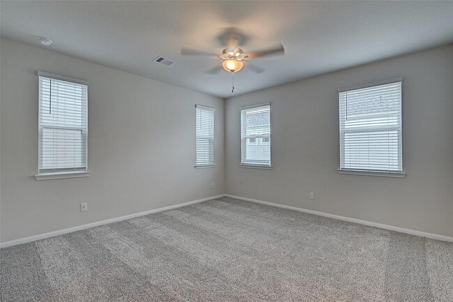 Building Photo - 4103 Split Ivy Dr