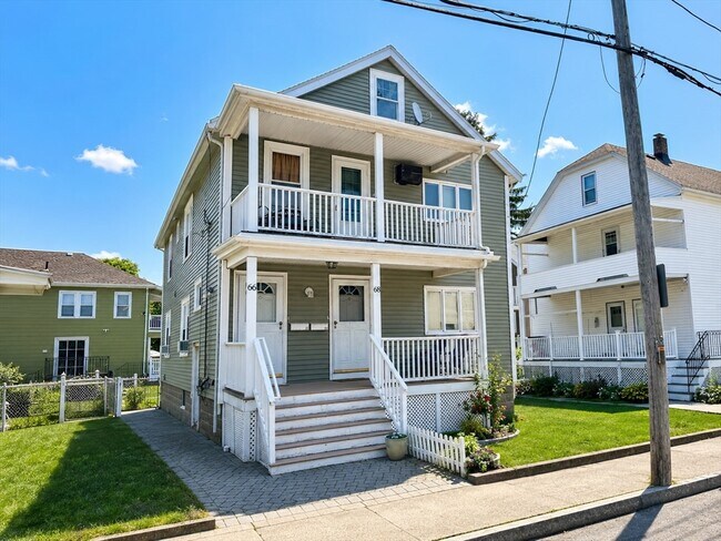 Building Photo - 68 Willis Ave