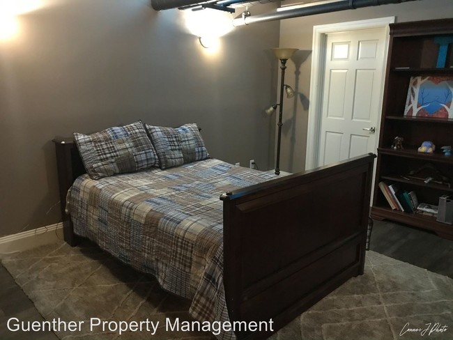 Building Photo - 4 br, 3 bath House - 809 W Main Ave  # 206