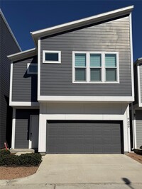 Building Photo - 9609 Habitat St