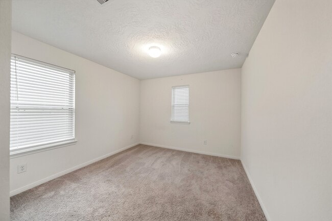 Building Photo - 41707 Tumbleweed Pass Ln