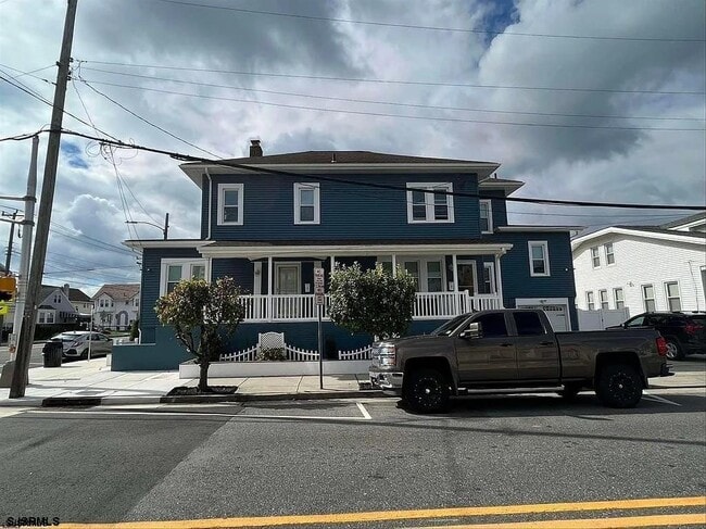 Building Photo - 7001 Ventnor Ave