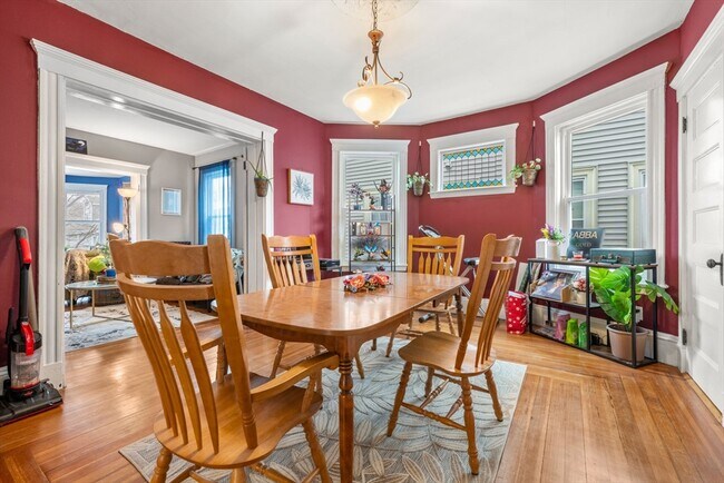 Building Photo - 21 Thornley St