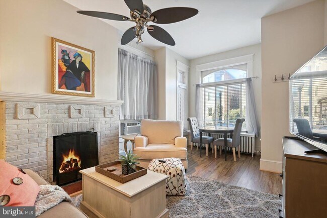 Primary Photo - 1755 18th St NW