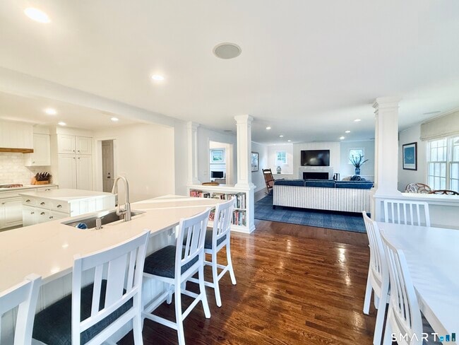 Building Photo - 139 Highland Ave