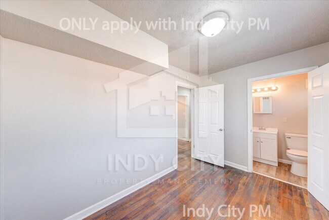 Building Photo - 5120 Reeder St