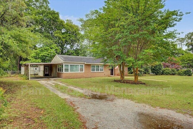Building Photo - 3712 Oakland Ct