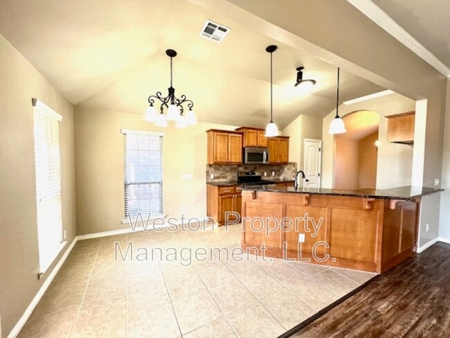 Building Photo - 11600 SW 10th St