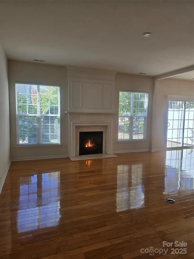 Building Photo - 9908 Fallon Trace Ave