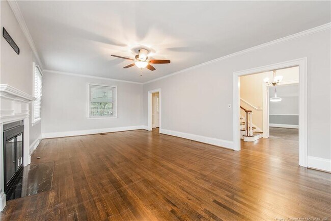 Building Photo - 220 Bradford Ave