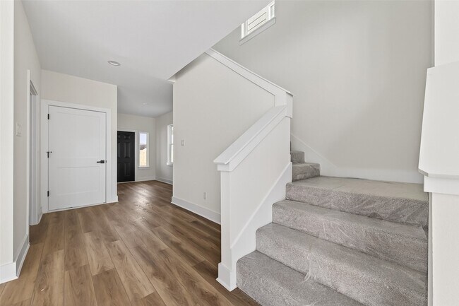 Building Photo - 12319 New Jordan Ln