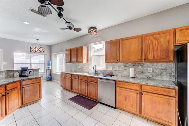 Building Photo - 14403 Cypress Green Dr