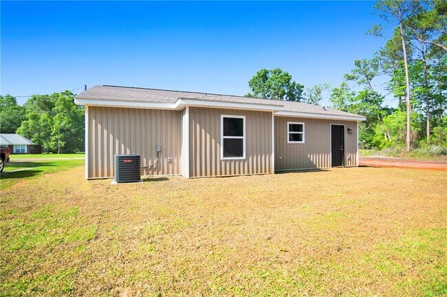 Building Photo - 2897 Arc Rd