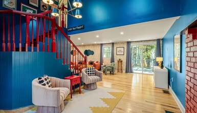 Building Photo - 223 Paxinos Dr