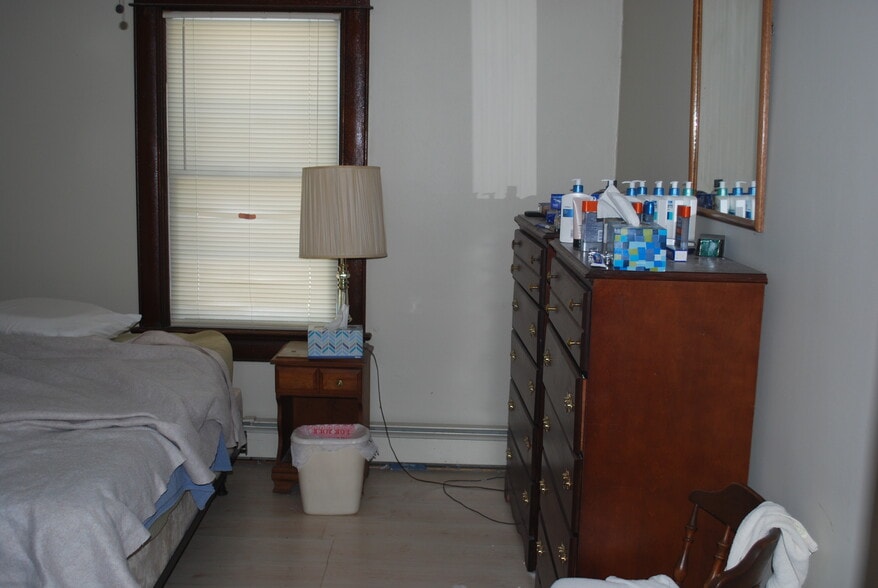 Bedroom - 111 S Main St