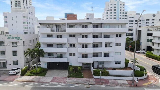 Building Photo - 4101 Indian Creek Dr