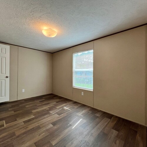 Building Photo - 138 Braleigh Ln
