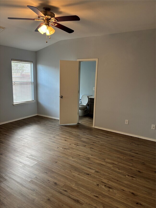 Building Photo - 18803 Prairie Larkspur Dr