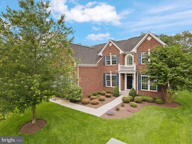 Building Photo - 41595 Revival Dr