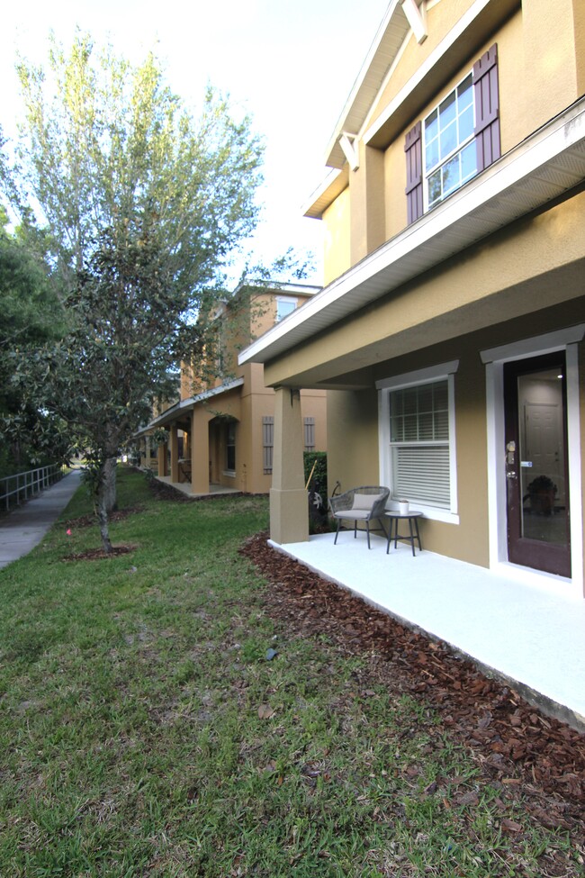 patio - 4635 Chatterton Way