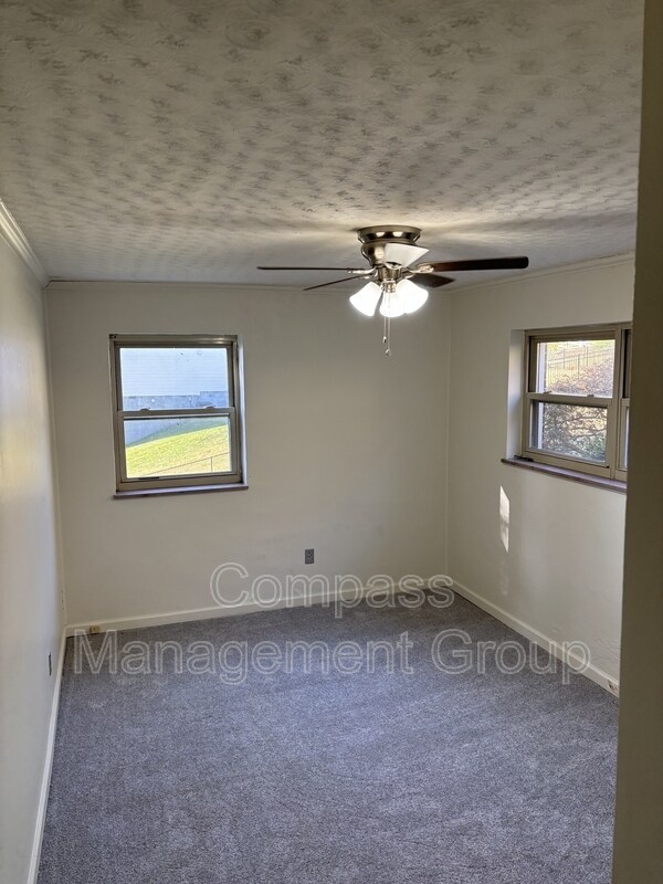 Building Photo - 5802 Tazewell Pike