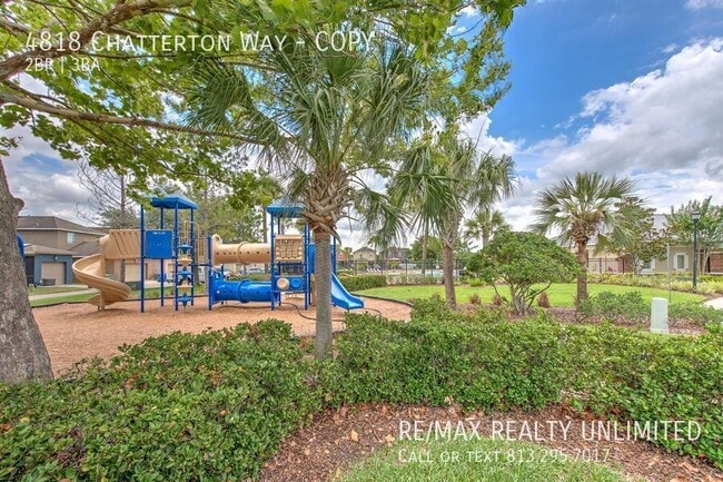 Building Photo - 4818 Chatterton Way
