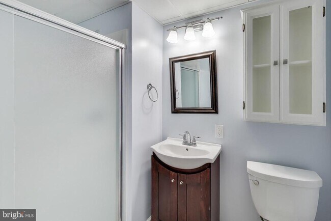 Building Photo - 5769 Yellowrose Ct