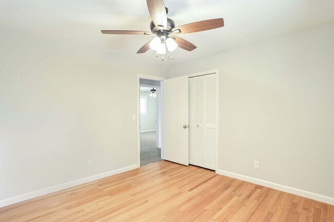 Building Photo - 1716 Georgetown Dr